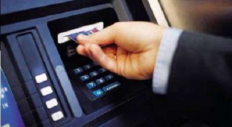 Bayram günlərində bankomatlarda pul qıtlığı - VİDEO